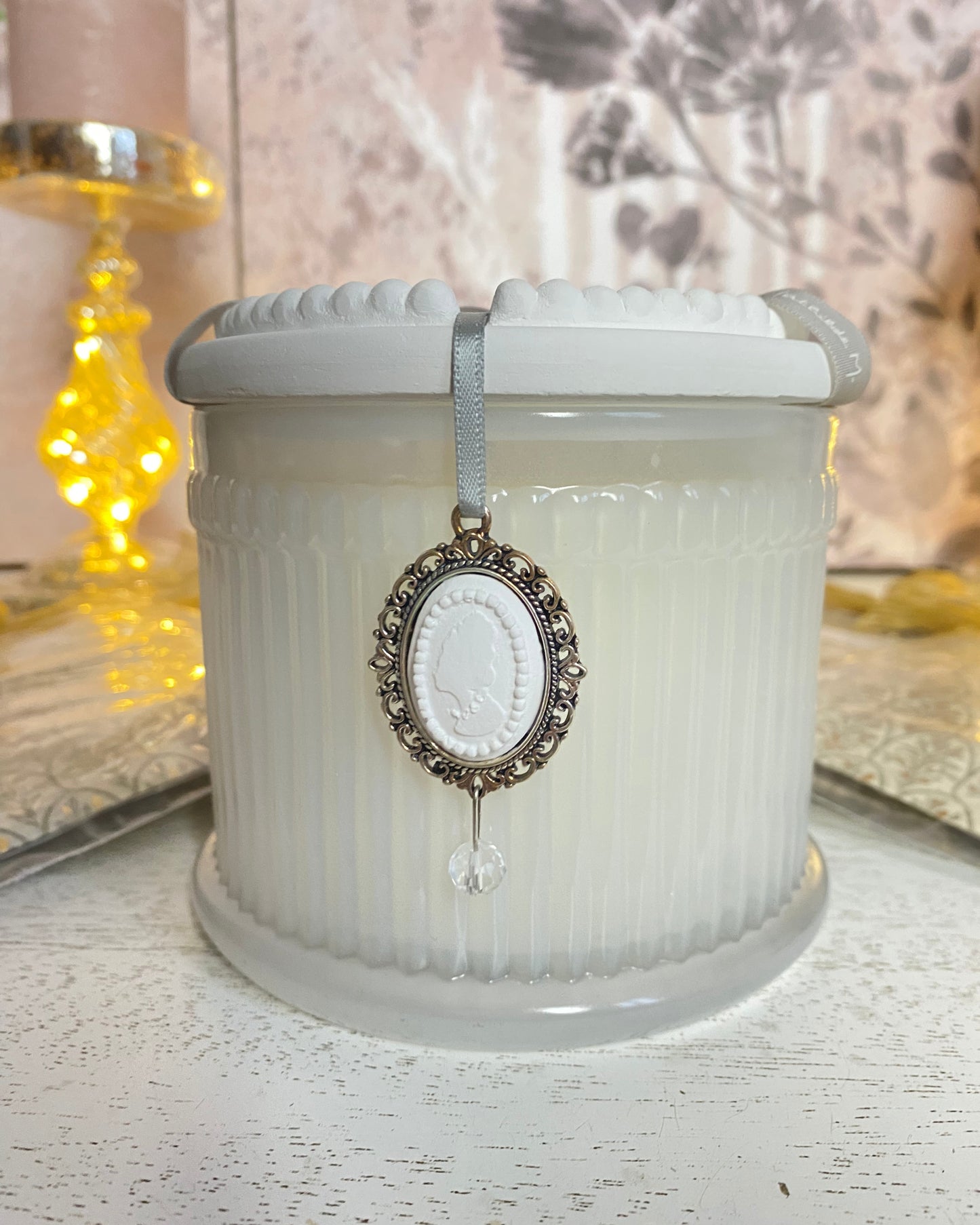 BOUGIE PARFUMÉE ÉLÉGANTE