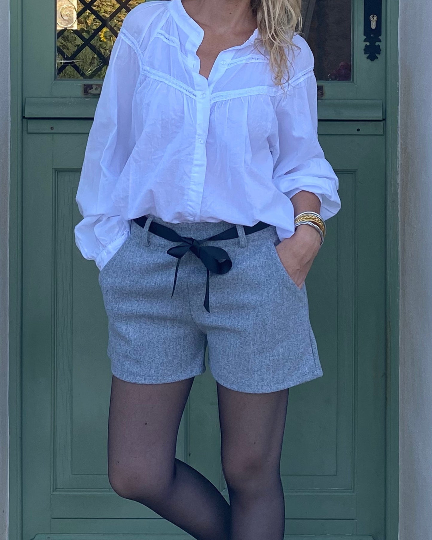 Short Gris
