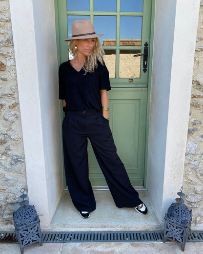 Top Black
