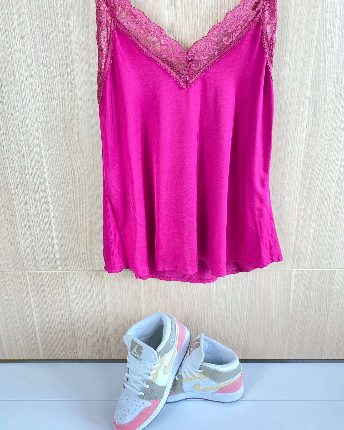 Top Fushia