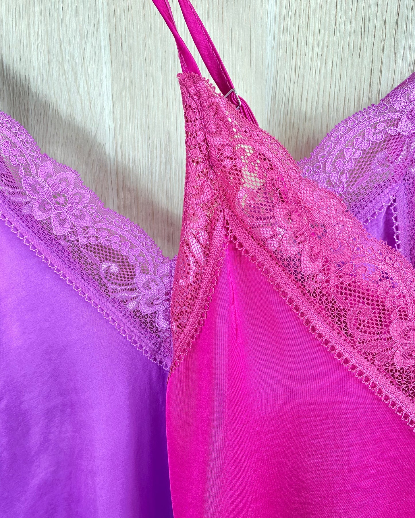 Top Fushia